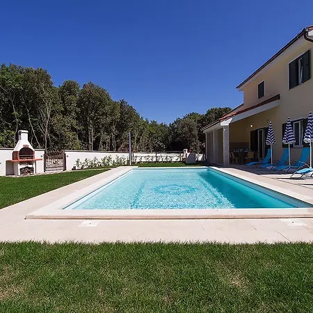 Villa Lorena *